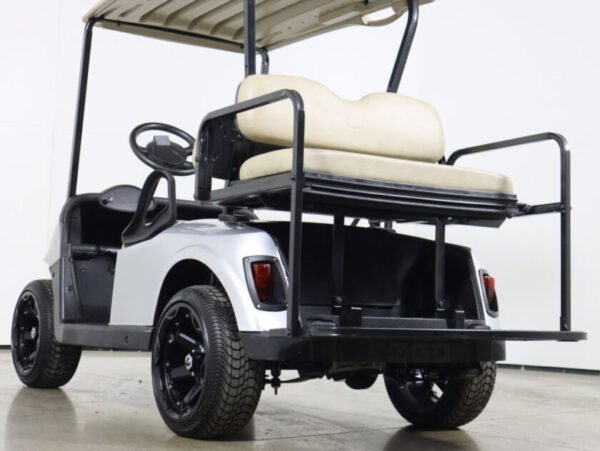 2019 E-Z-GO RXV Electric - Image 2