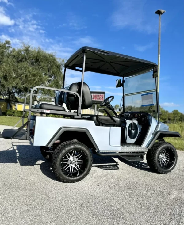 2011 E-Z-GO TXT - Image 7