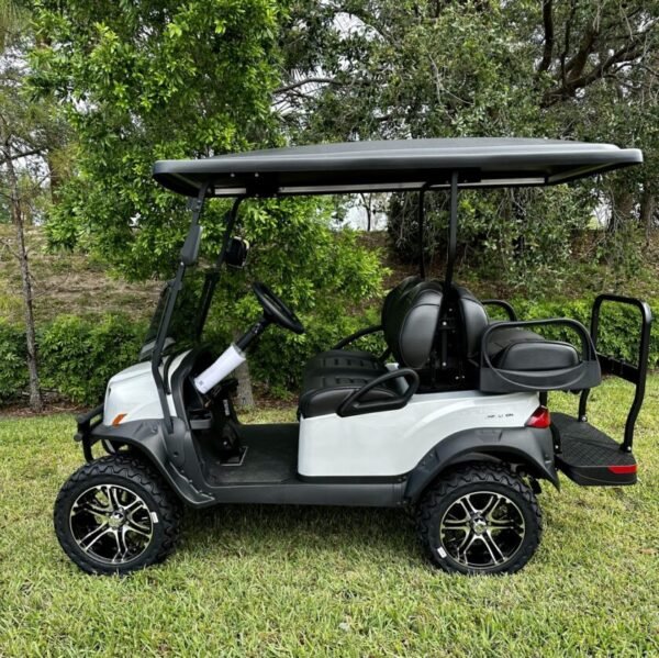 2023 Club Car Onward Lifted - Image 3