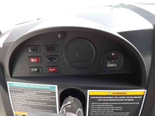 2024 CLUB CAR XRT 1550 GASOLINE - Image 6