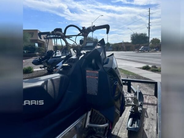 2017 Polaris Snowmobile RMK For Sale - Image 8