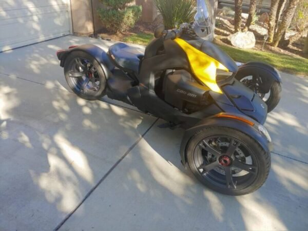 2019 Can-Am RYKER 600 ACE™ - Image 16