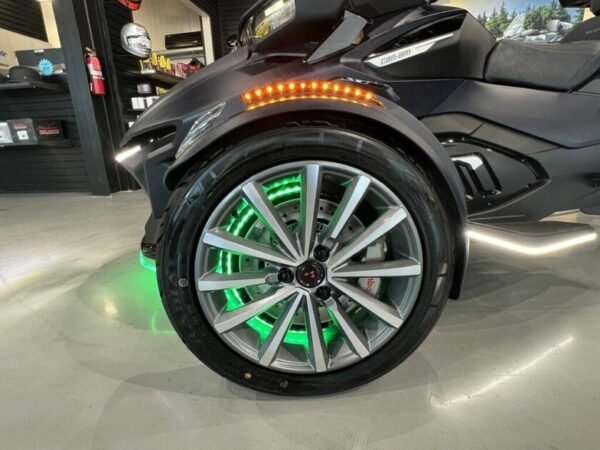 2022 Can-Am Spyder RT Sea-To-Sky - Image 11