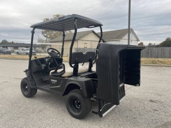 2023 Cushman® Hauler 800x Elite - Image 6