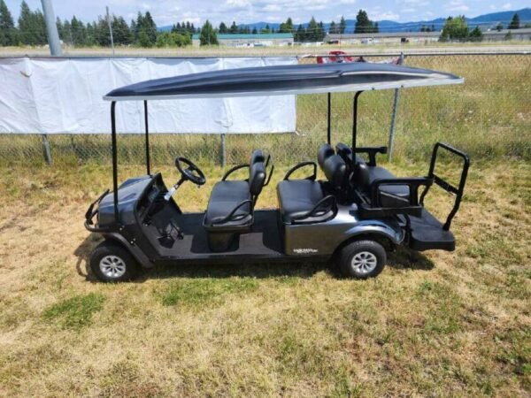 2022 Cushman SHUTTLE 6 G-EFI - Image 4