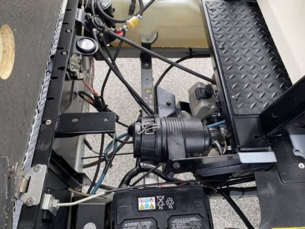 2018 Cushman Hauler 1200 Gas - Image 7