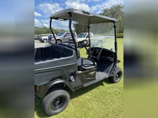 2020 Cushman Hauler 1200 EFI Gas - Image 2