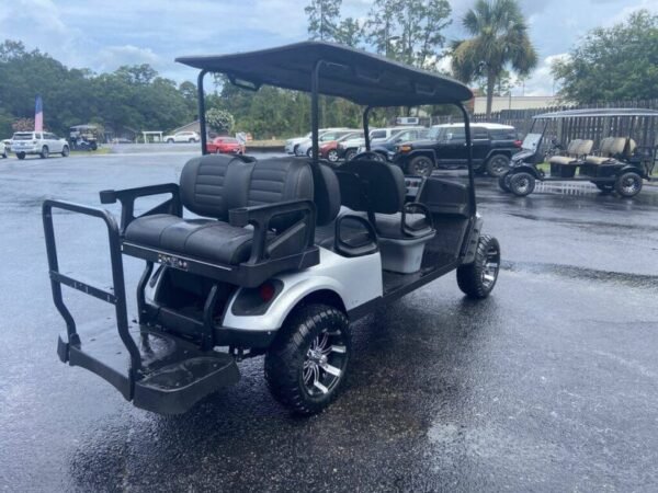 2023 E-Z-Go Express L6 Gas Platinum - Image 2