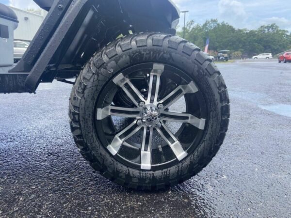 2023 E-Z-Go Express L6 Gas Platinum - Image 4