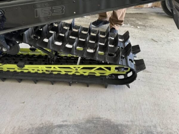 2017 Polaris Snowmobile PRO RMK 800 For Sale - Image 2