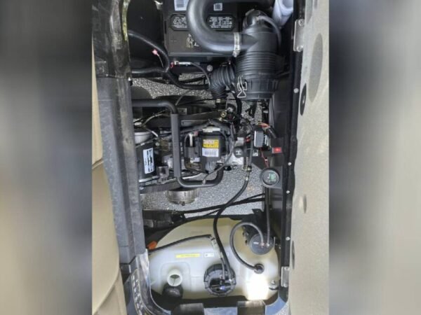 2023 E-Z-Go Express L6 Gas Black - Image 11