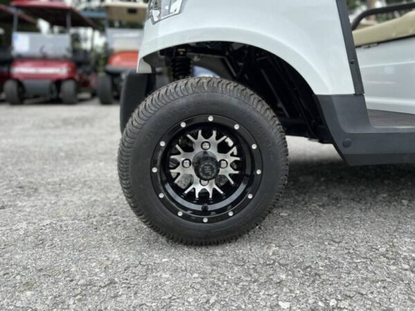 2023 Star Ev Capella 2+2 - Image 10