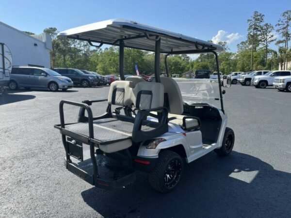 2022 Star Ev Sirius 2+2 - Image 4