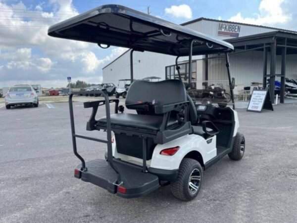 2023 Vivid Ev V4 Pure White - Image 12