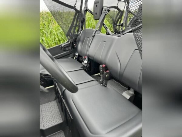 2023 Honda® Pioneer 1000-6 Deluxe Crew - Image 19