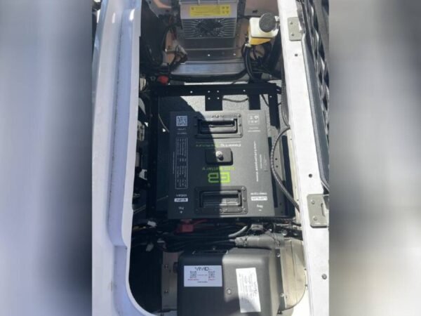 2022 Vivid Ev Peak 4L - Image 8