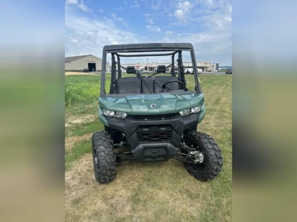 2023 Can-Am Defender MAX DPS HD7 Tundra Green - Image 2