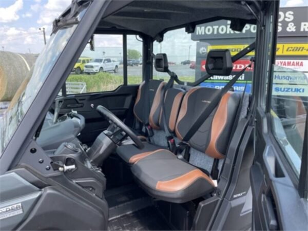 2023 Can-Am Defender Limited HD10 - Image 3