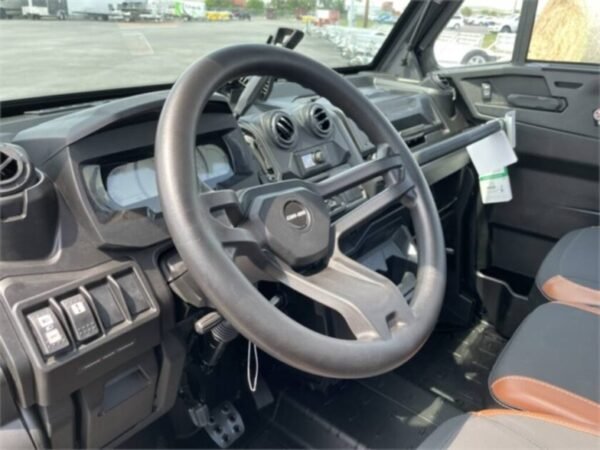 2023 Can-Am Defender Limited HD10 - Image 2