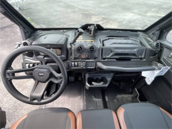 2023 Can-Am Defender Limited HD10 - Image 7